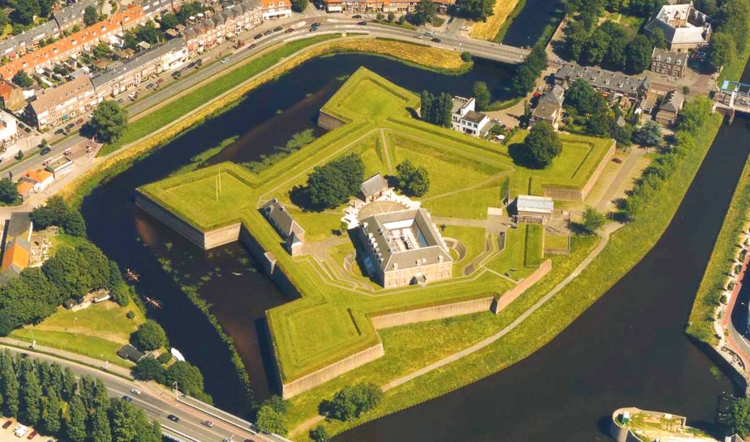 ’s-Hertogenbosch (NL)